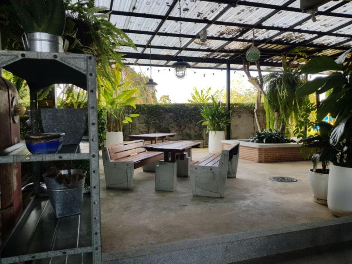 Elite Residence Phitsanulok Sha Buitenkant foto