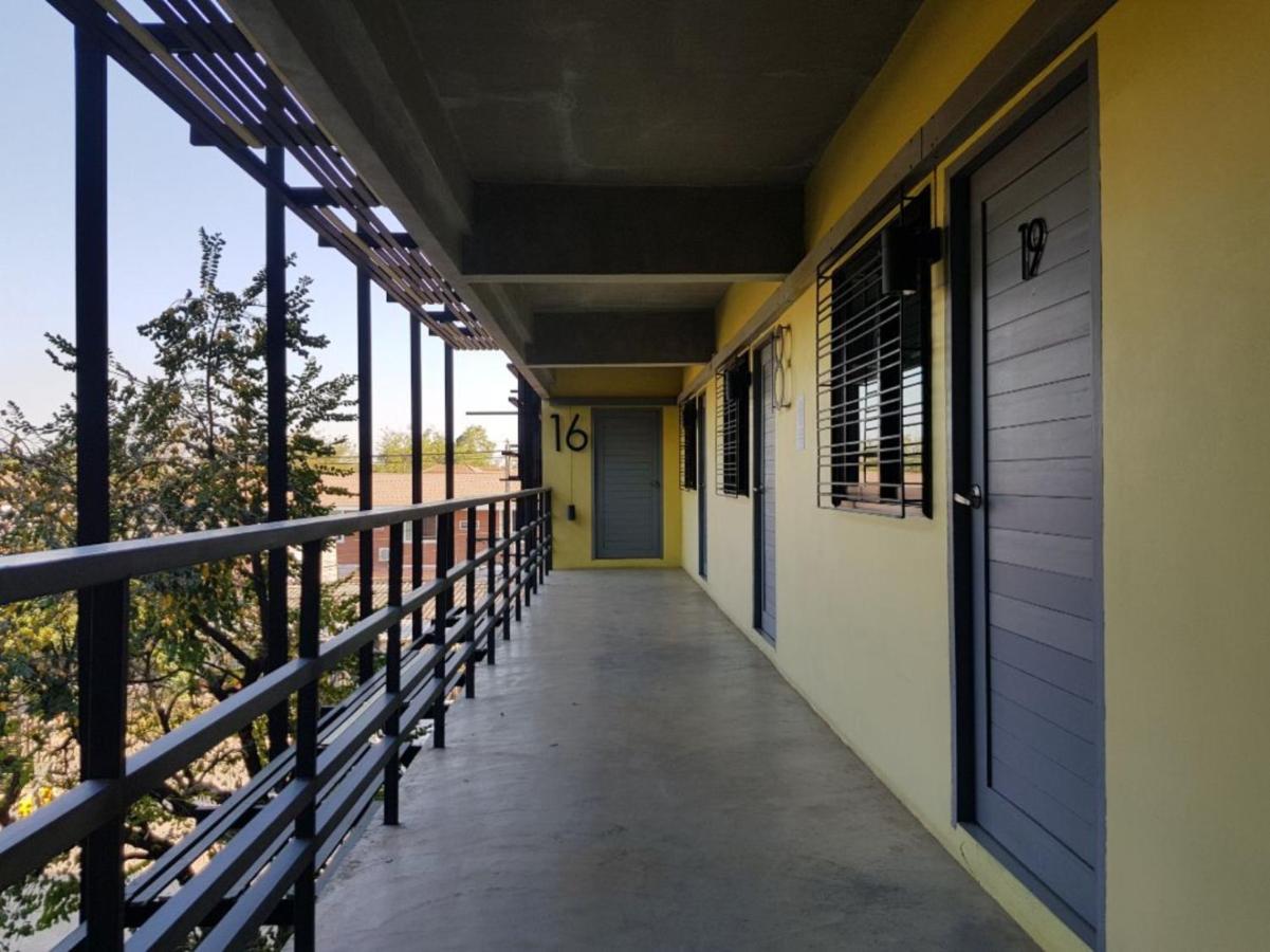Elite Residence Phitsanulok Sha Buitenkant foto