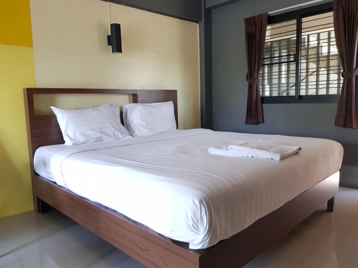 Elite Residence Phitsanulok Sha Buitenkant foto